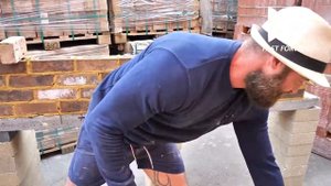 Learn the skill of bricklaying with The Traditional Bricklayer