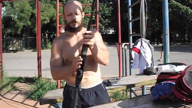 Ещё одна весёлая трена 14 июля 2011 года на турниках МГУ смотреть онлайн