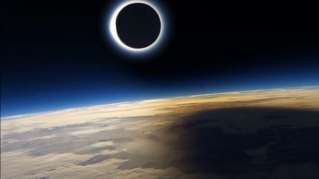 20 невероятных фактов о Луне