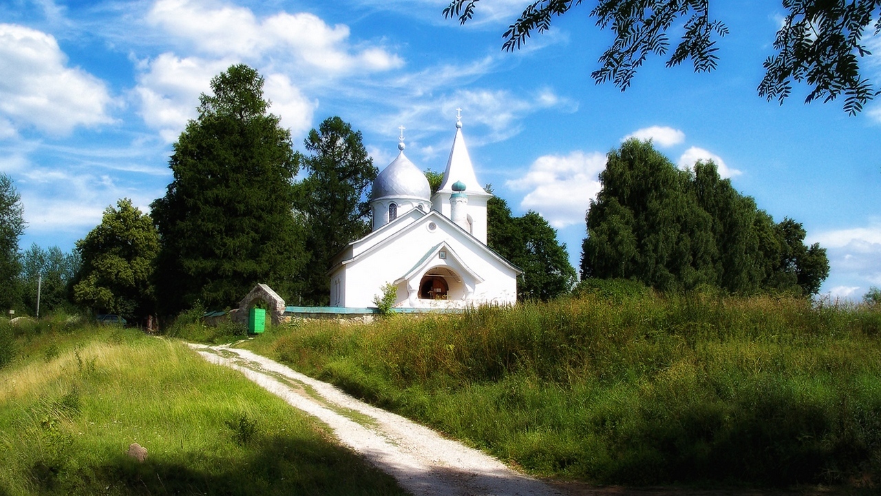 Село бехово. Деревня Бехово Тульская. Церковь Святой Троицы в Бехово. Церковь Троицы Живоначальной (бёхово).