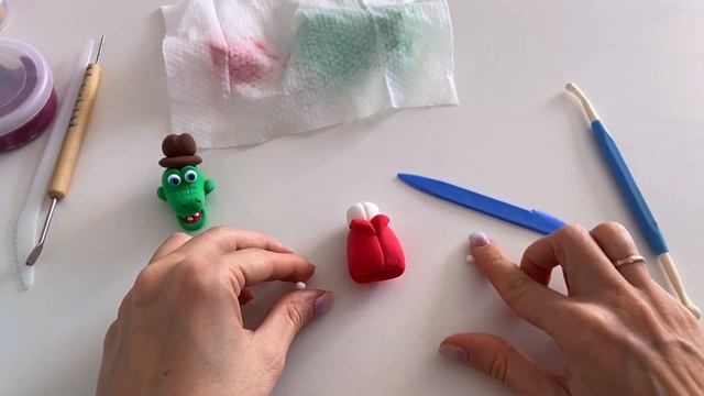 Лепим крокодила Гену из воздушного пластилина. Простая лепка для детей. Легкий пластилин. смотреть онлайн