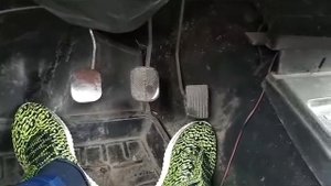 Как правильно переключаться на механической коробке передач! ?