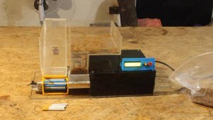 Автоматический станок для набивки сигаретных гильз