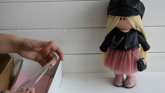 ? Обзор набора для шитья куклы "Кира" смотреть онлайн