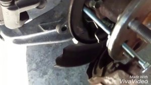 Removal of wheel bearing on 2001, 2002, 2003, 2004, 2005 & 2006 Toyota Camry