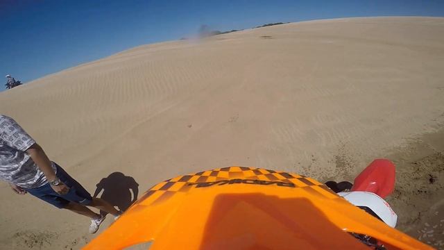 Honda Xr 150 @ 190 en la arena.