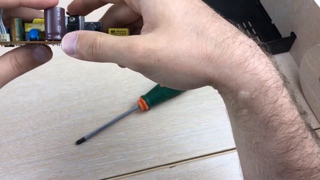 Ресивер GS 8300 N не включается, возможная причина смотреть онлайн