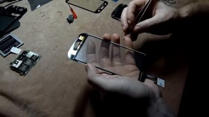 Замена разбитого стекла(экран, тачскрин) Android смартфона H9500