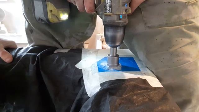 сверление отверстия в эмалированной ванне. смотреть онлайн