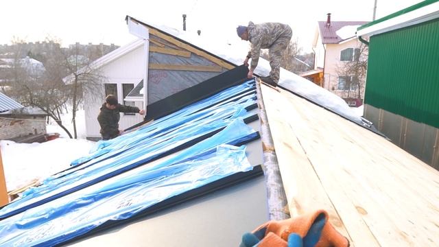 Почему я выбрал кликфальц для кровли своего гаража?  Каркасный гараж часть 4.