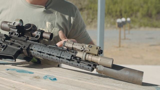 LMT SPECWAR - MY SETUP & WHY SPECIAL FORCES USE IT! смотреть онлайн