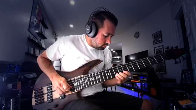 Eventide BLACKHOLE: Pedal Combo: Bass! "Day Dream" Mirage RedShift Effects+Ages+Lillian Walrus Audi смотреть онлайн