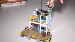 Lego City 60167 Coast Guard Head Quarters Speed Build