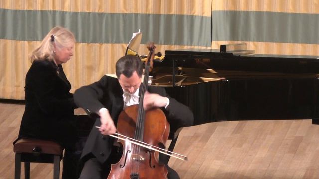 Eugene Prokoshin (cello) & Olga Novikova (piano) play Piazzolla Libertango. смотреть онлайн