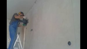 Штробление стен без пыли.Электромонтаж Гоголя 66