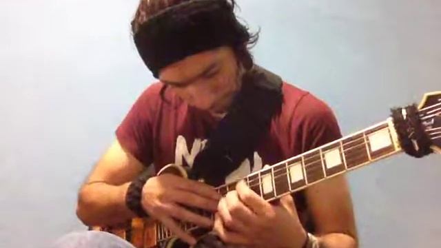MIDNIGHT Joe Satriani - (Andrew Usama) CoVeR - Tapping смотреть онлайн