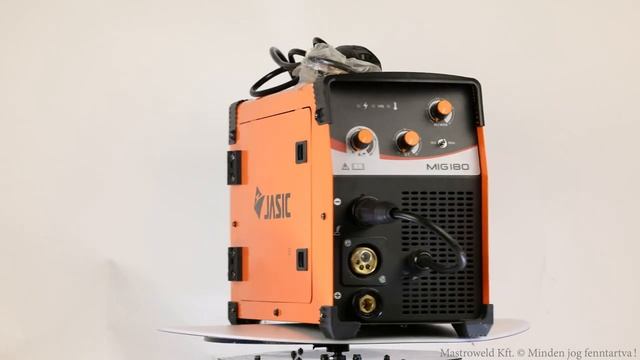 MIG-180 (N240) || körbeforgatás смотреть онлайн