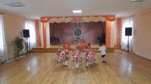 Танец "Антошка"