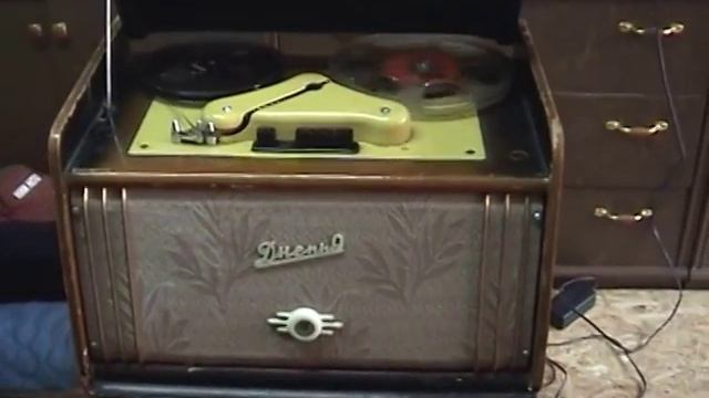 Магнитофон ДНЕПР 9 смотреть онлайн