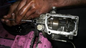 How to Toyota 3l diesel pump remove, Toyota 3l fuel pump