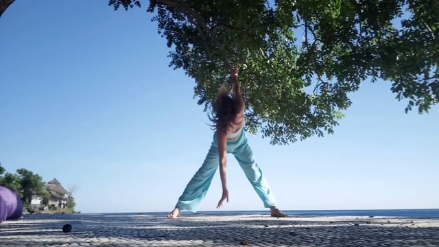 Утренняя разминка | Упражнения для тела | Ливанда смотреть онлайн