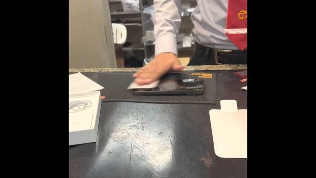 Apple IPhone 14 Pro Max 256 GB Unboxing and fixing Camera and Screen Protector. смотреть онлайн