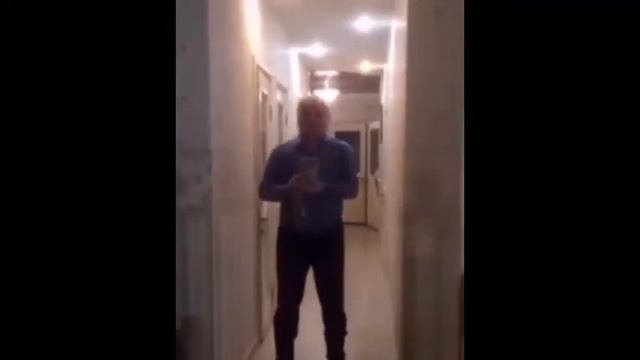 вот у нас два мальчика катаются не один) смотреть онлайн