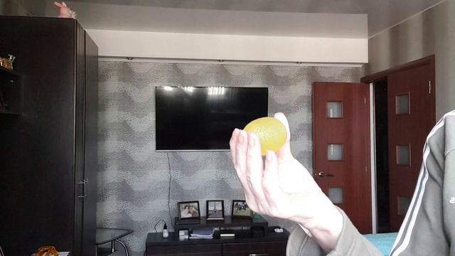 Упражнения для артритных кистей рук/Боль в запястье/Простые упражнения дома/Тренируйся дома смотреть онлайн