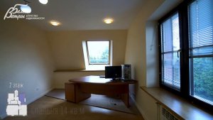 Кирпичный дом в Ямонтово с просторной гостиной с камином и вторым светом