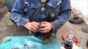 ЗАЗ Славута. Не выбрасывай старый амортизатор. Ремонт стойки.
