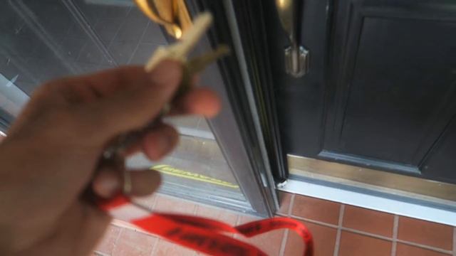 AIR JORDANS 1s AT THE THRIFT! Trip to the Thrift #3 смотреть онлайн