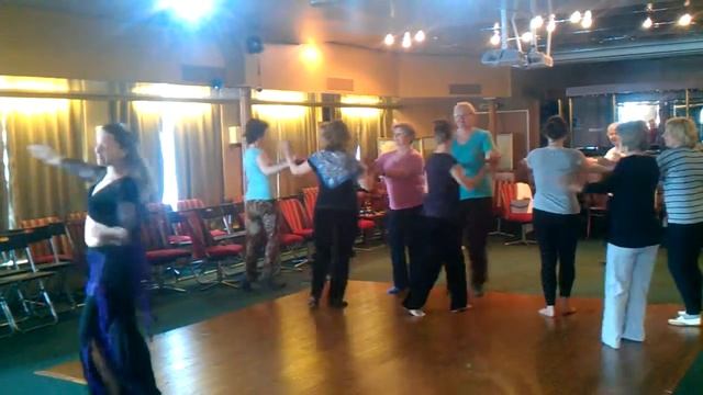 Мастер класс по танцам "Танцуй Россия!" смотреть онлайн