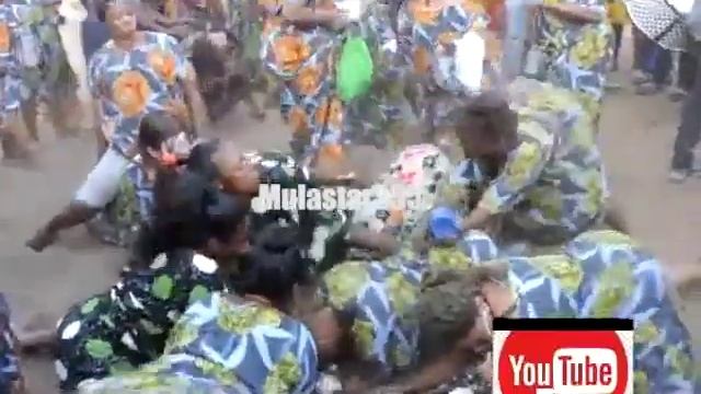 Balaa La Sikukuu Chura Baikoko La Kuvua Ngua Bila Chupi смотреть онлайн