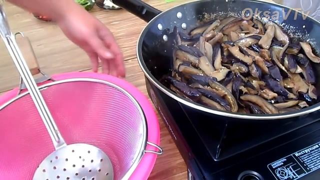 Салат из баклажанов по корейски. Eggplant salad. Korean food.