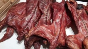 Хорошо поработали-вкусно покушаем.Нутрия холодного копчения.