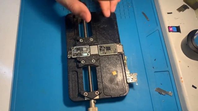 iPhone 7 Plus не работает микрофон, нет звука смотреть онлайн