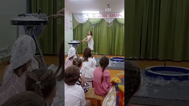 Мыльное шоу?Воскресная школа смотреть онлайн