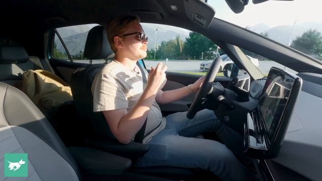 Now Upgraded: The VW Golf of EVs? (Volkswagen ID3 2024 Review) смотреть онлайн