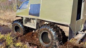 болотоход призрак.  двигатель 09, мосты уаз спайсер, раздатка нива резина урал лапоть.