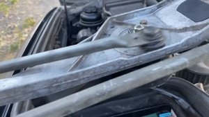 Отремонтированная трапеция стеклоочистителей bmw e34