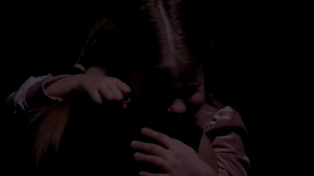 СТРАШНАЯ ИСТОРИЯ.ДЕТСКИЙ СТРАХ.ИСТОРИЯ ПРО ОДНУ МАЛЕНЬКУЮ ДЕВОЧКУ/ИСТОРИЯ НА НОЧЬ.