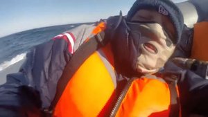 Боковая волна в Баренцевом море РИБ
