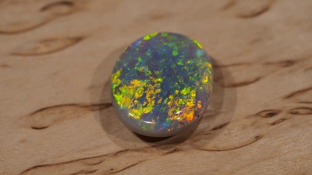 10 карат! Австралийский темный опал высшего качества смотреть онлайн