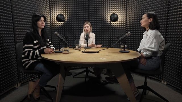 Как открыть галерею в кризис и не сойти с ума | ПОДКАСТ НА ТРЕТЬЕМ ЭТАЖЕ смотреть онлайн