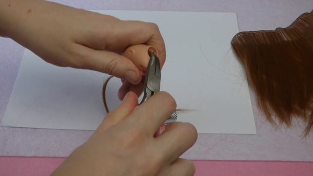 Из чего сделать волосы для кукол Барби? Какими инструментами и как перепрошивать волосы?