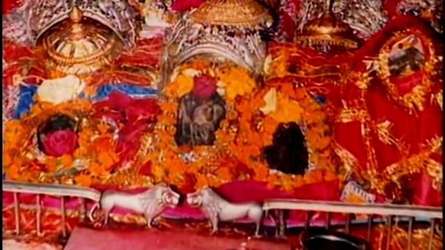 Sarswati Mahalaxmi Mahakali [Full Song] Aao Maiya Ji Tumhen Bhog Lagaoon
