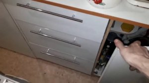 Попадает вода из сливного шланга в стиральную камеру? Есть простое решение проблемы..