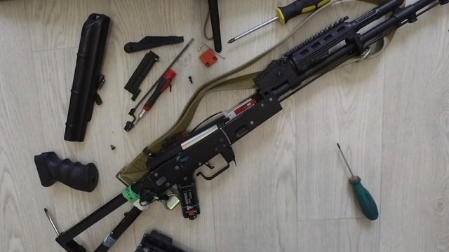 Уголок ремонта. ТО страйкбольного привода Cyma CM-040. Часть 1 - Первоначальная разборка смотреть онлайн