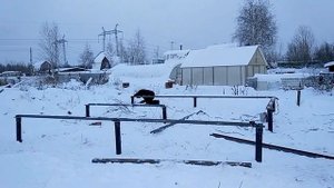 Монтаж свайного фундамента. Обвязка швеллером. Кооператив "Здоровье" г.Сургут