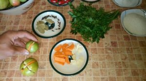 Летом не паримся- Зимой наслаждаемся!  Зеленые помидоры  с морковкой и чесноком / Вкусно Обалдеть!